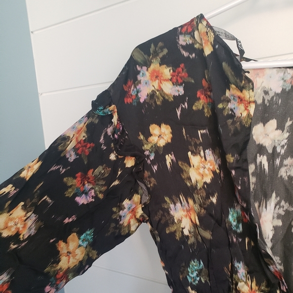 Zara dress - Picture 3 of 3